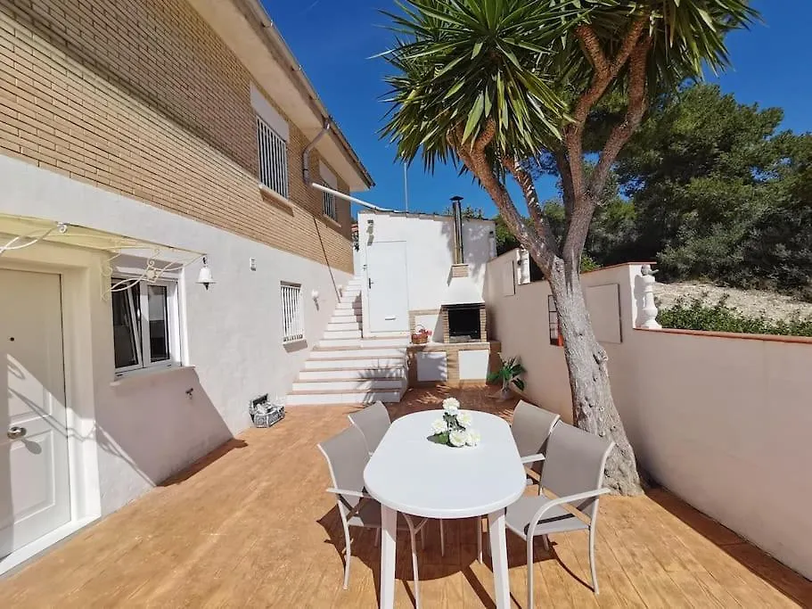 Casa Vacacional Villa Bellvei del Penedes Holiday home